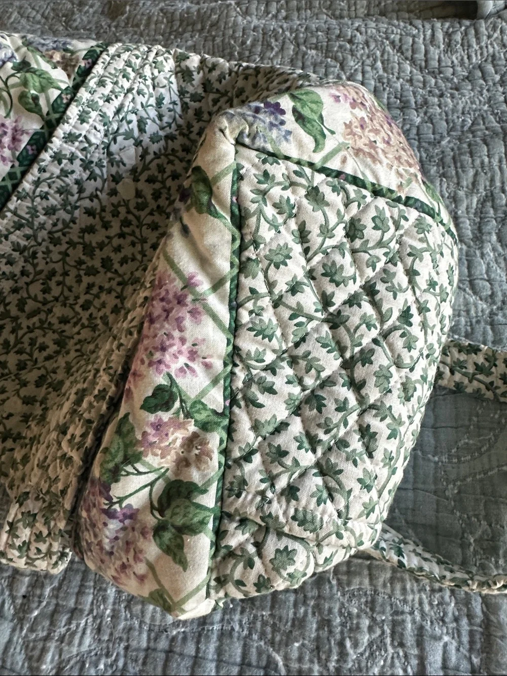 Vera Bradley Cream Quilted Tote with Green and Purple Floral Print - Picture 5 of 7